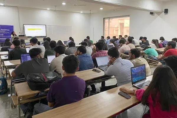 Lecture on Leverage Generative AI in Digital Marketing